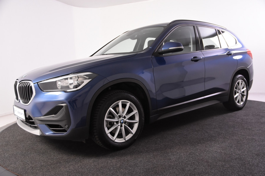 BMW X1 sDrive18i *1ste eigenaar*Navigatie*Standkachel*PDC*