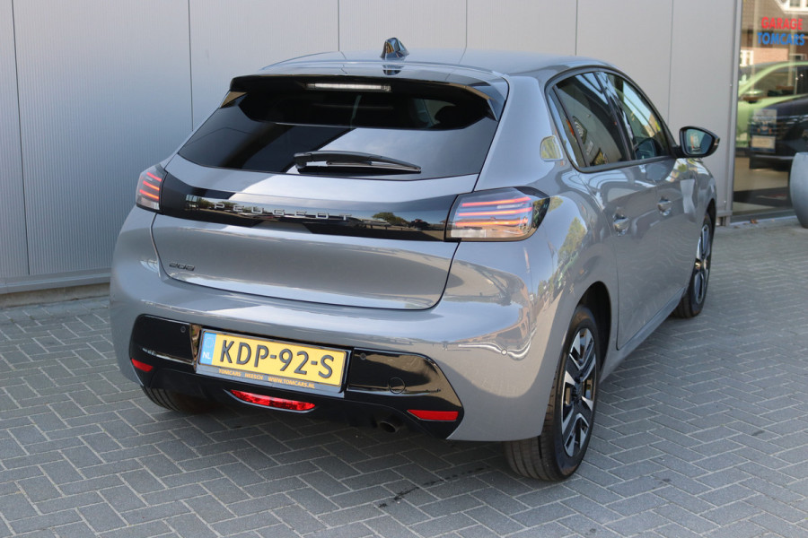 Peugeot 208 1.2 PureT. 100PK Allure Carplay-android/Parkeerhulp/Cruise-control