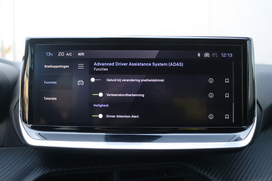 Peugeot 208 1.2 PureT. 100PK Allure Carplay-android/Parkeerhulp/Cruise-control