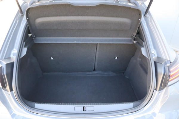 Peugeot 208 1.2 PureT. 100PK Allure Carplay-android/Parkeerhulp/Cruise-control