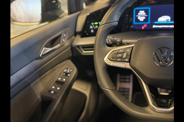 Volkswagen Golf 1.5 eTSI R-Line / 360 Camera / Pano / H/K / Stoel/Stuur verwarming / Carplay