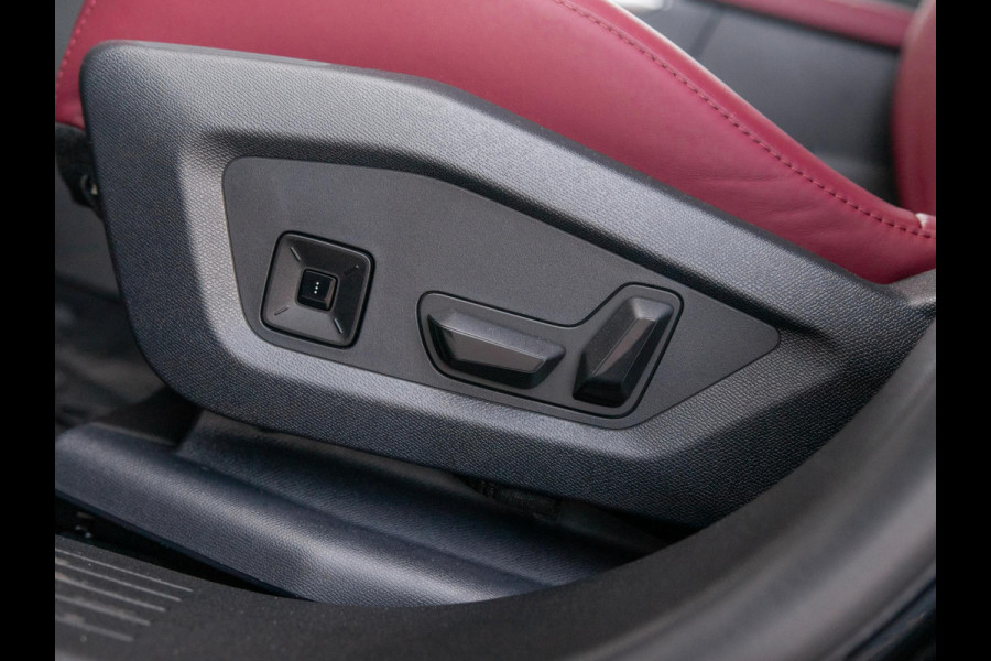 Jeep Compass First Edition 74 kWh | Uniek Nappa Leder | Adapt. Cruise | Camera | Carplay | 20" | Elektr. A-Klep | Navi | Winter Pack | Schuif/Kanteldak | Premium Pack | Conv. Pack | Warmtepomp