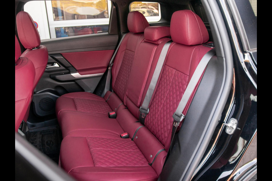 Jeep Compass First Edition 74 kWh | Uniek Nappa Leder | Adapt. Cruise | Camera | Carplay | 20" | Elektr. A-Klep | Navi | Winter Pack | Schuif/Kanteldak | Premium Pack | Conv. Pack | Warmtepomp