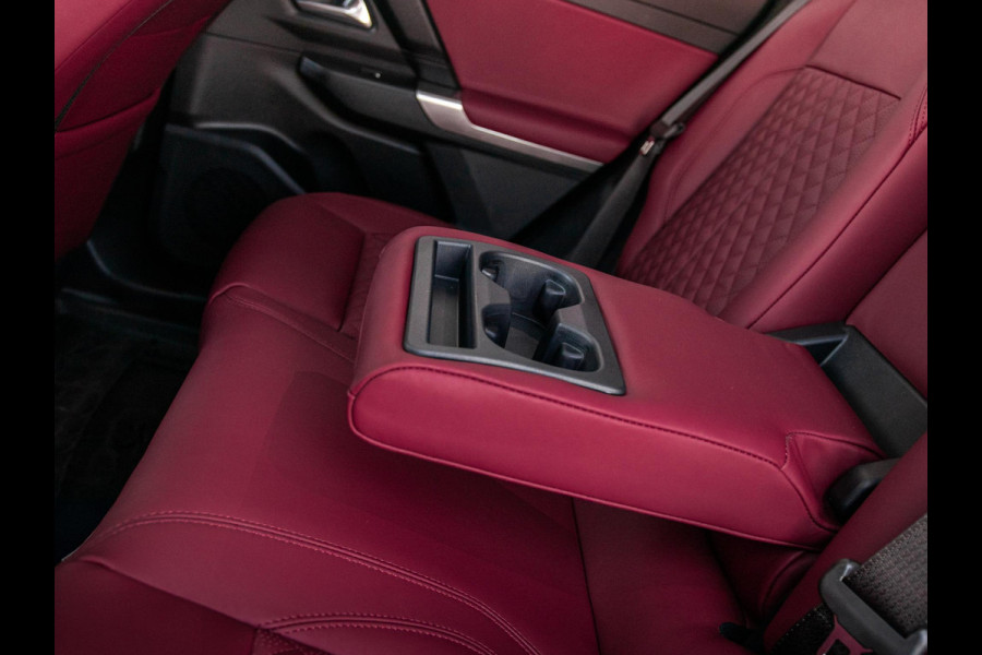 Jeep Compass First Edition 74 kWh | Uniek Nappa Leder | Adapt. Cruise | Camera | Carplay | 20" | Elektr. A-Klep | Navi | Winter Pack | Schuif/Kanteldak | Premium Pack | Conv. Pack | Warmtepomp
