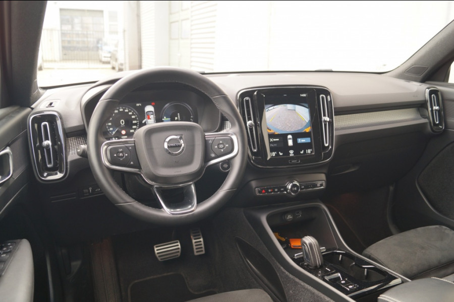 Volvo XC40 1.5 T5 Recharge R-Design -NAVI-ECC-CAM-PDC-