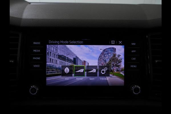Škoda Kodiaq 1.5 TSI Aut. Sportline Business 7-Pers. NAVI/CAMERA/LED/19"LMV!
