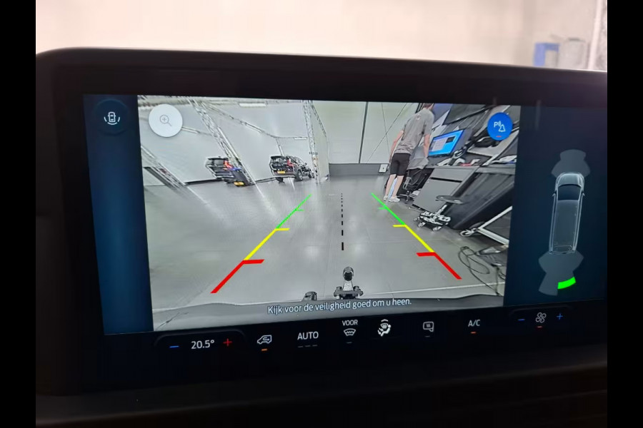 Ford E-Transit Cust. 320L L2H1 Trend 65 kWh/136PK Automaat Airco | Cruise | Camera | Apple CP| Trekhaak