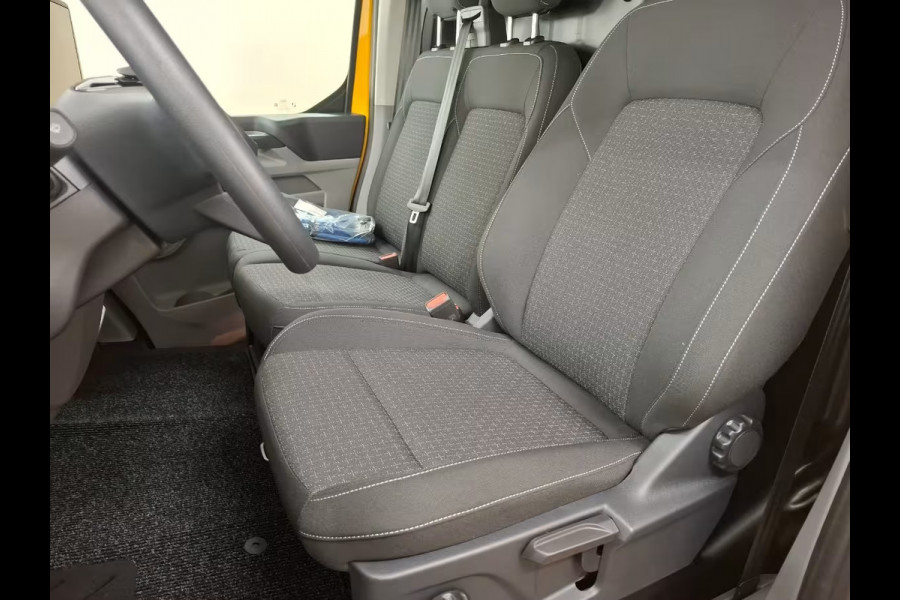 Ford E-Transit Cust. 320L L2H1 Trend 65 kWh/136PK Automaat Airco | Cruise | Camera | Apple CP| Trekhaak