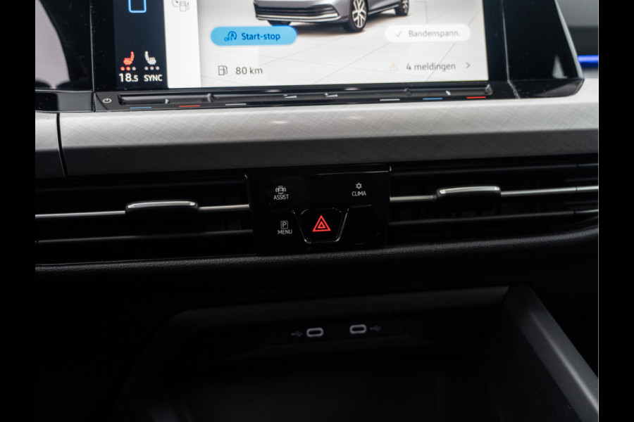 Volkswagen Golf 1.0 eTSI Life | Clima | Ambient | Carplay |