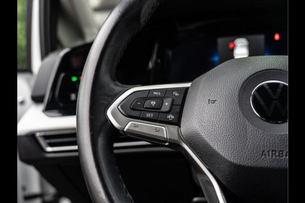 Volkswagen Golf 1.0 eTSI Life | Clima | Ambient | Carplay |