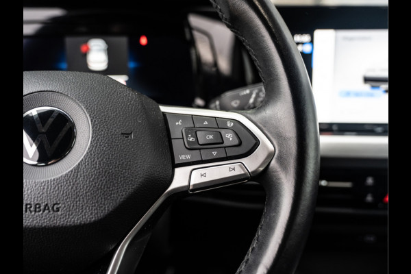 Volkswagen Golf 1.0 eTSI Life | Clima | Ambient | Carplay |
