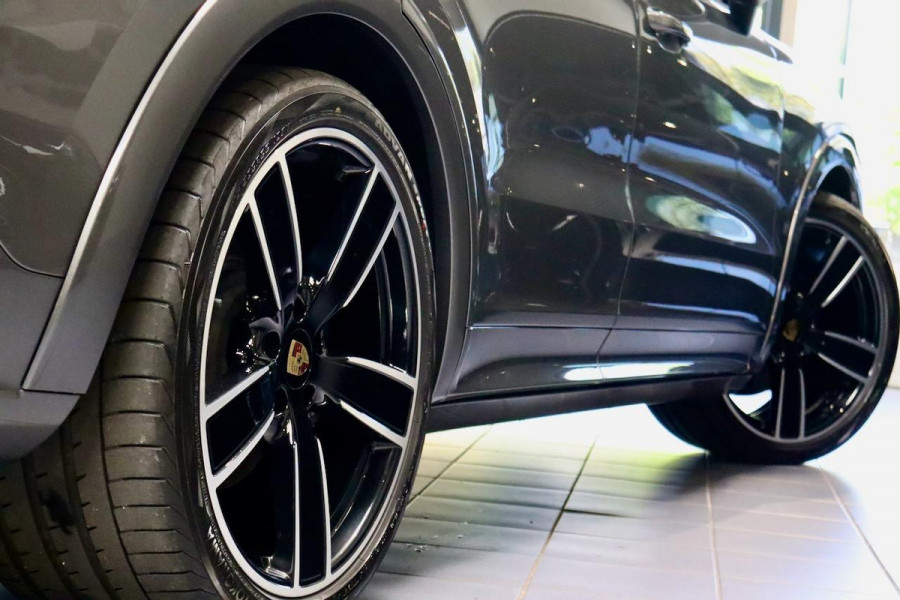Porsche Cayenne 3.0 E-Hybrid|Sport-Design|18weg|PANO|Stoelventi