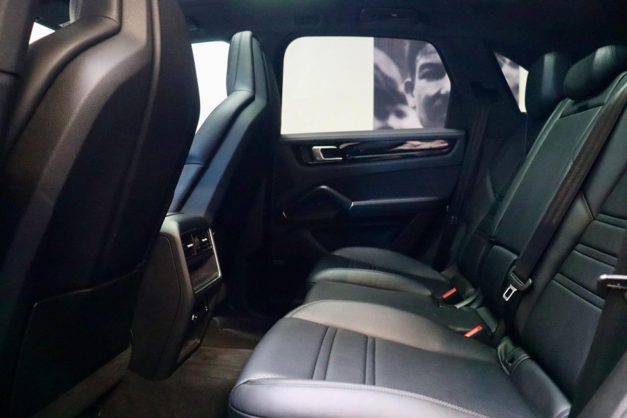 Porsche Cayenne 3.0 E-Hybrid|Sport-Design|18weg|PANO|Stoelventi