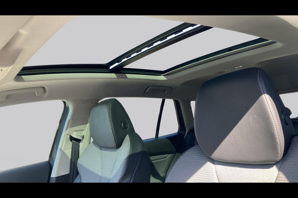 Škoda ENYAQ iV 80 Sport / Panoramadak / Warmtepomp / Trekhaak