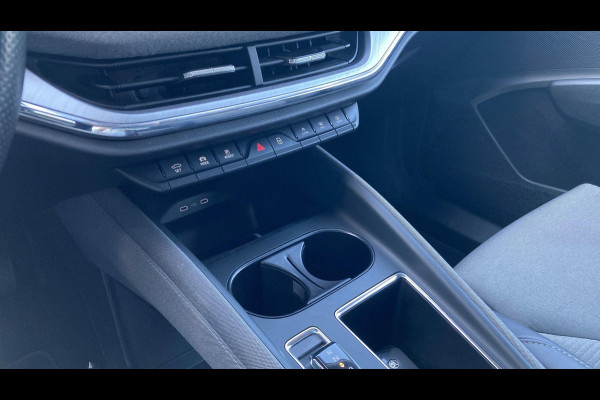 Škoda ENYAQ iV 80 Sport / Panoramadak / Warmtepomp / Trekhaak