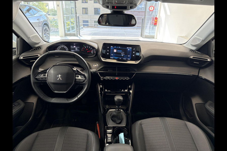 Peugeot 208 1.2 PureTech Allure | Apple Carplay/Android Auto | Parkeersensoren
