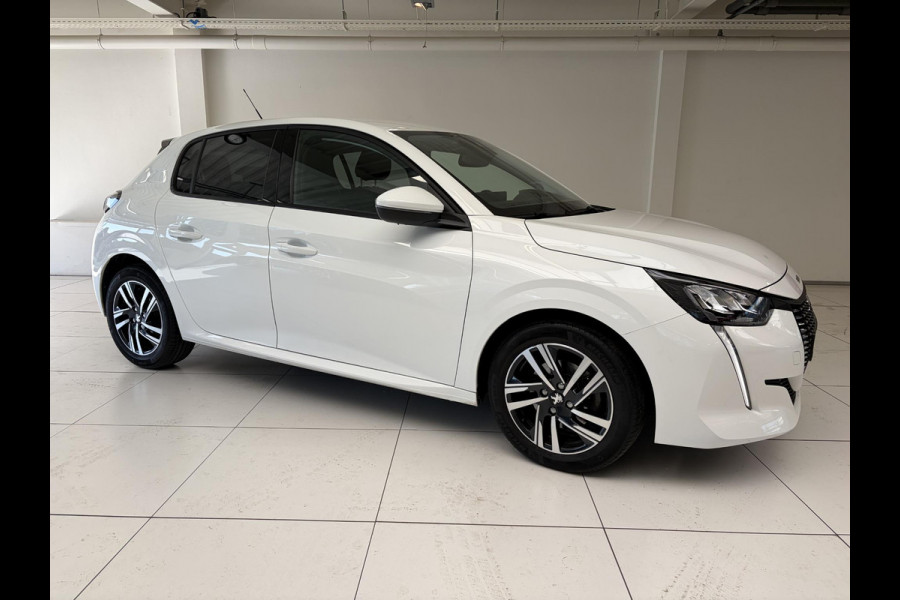 Peugeot 208 1.2 PureTech Allure | Apple Carplay/Android Auto | Parkeersensoren