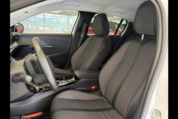 Peugeot 208 1.2 PureTech Allure | Apple Carplay/Android Auto | Parkeersensoren