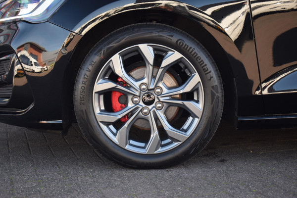 Ford Focus 1.0 EcoBoost Hybrid ST Line X | Pano | Stuur- en Stoelverw. | Sportstoelen