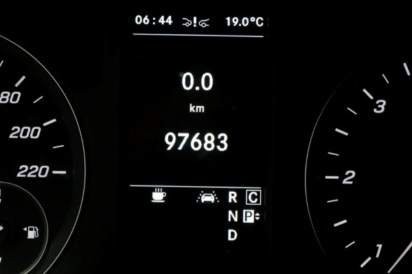 Mercedes-Benz Vito 114 CDI 136pk Compact 9G Automaat 2x Schuifdeur/LED/Camera/Inrichting 11-2022
