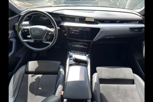 Audi e-tron 50 quattro S edition 71 kWh l S-Line l Trekhaak l Carplay l Xenon l Climate l 360 Camera l ACC l Lane Assist l VDOH l