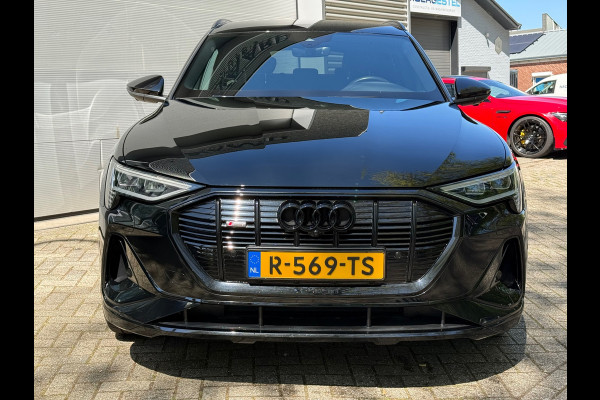 Audi e-tron 50 quattro S edition 71 kWh l S-Line l Trekhaak l Carplay l Xenon l Climate l 360 Camera l ACC l Lane Assist l VDOH l