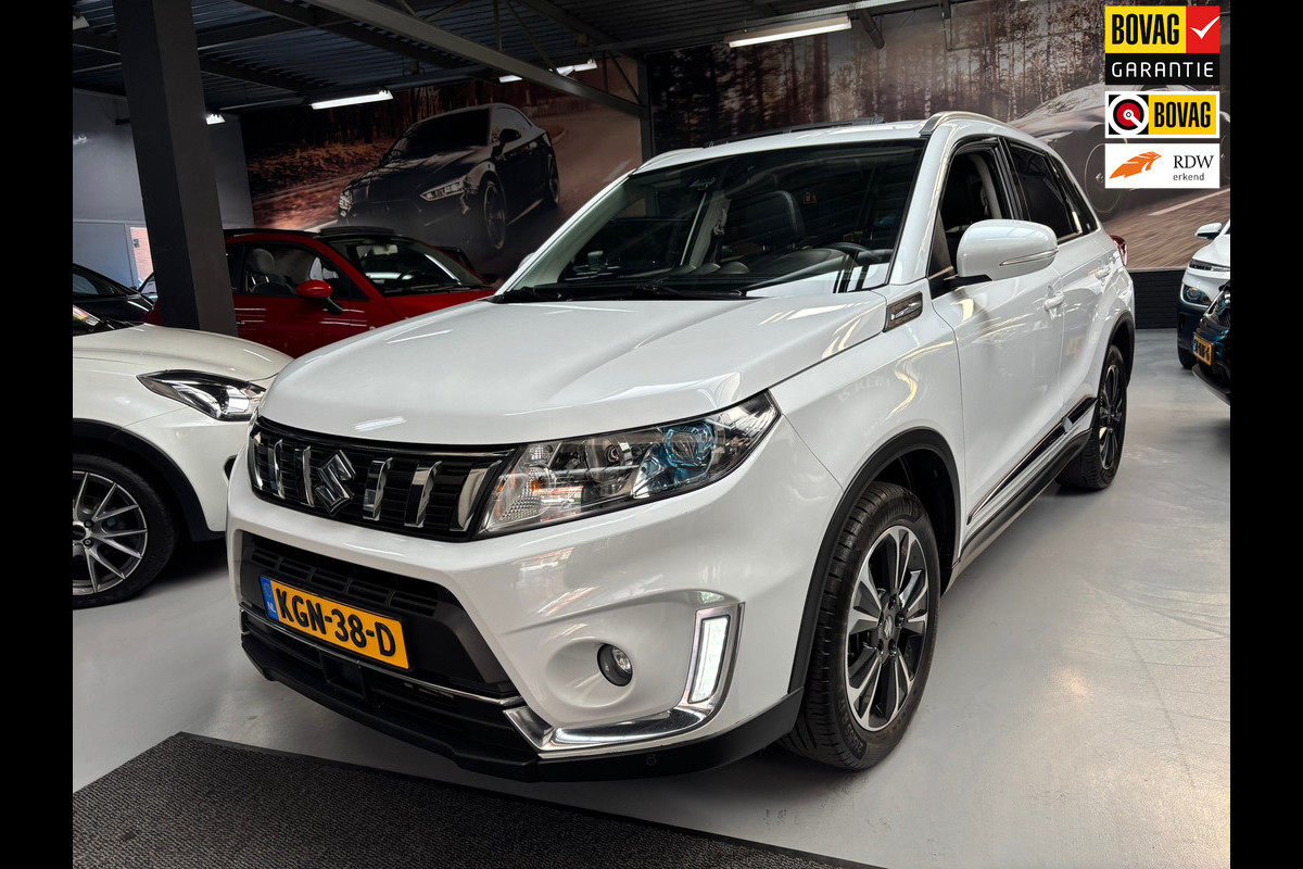 Suzuki Vitara 1.4 Boosterjet Style Smart Hybrid / PANO / Carplay