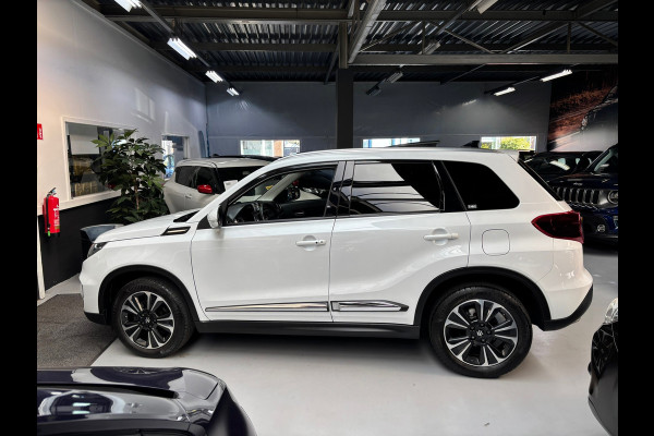 Suzuki Vitara 1.4 Boosterjet Style Smart Hybrid / PANO / Carplay