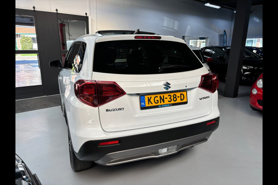Suzuki Vitara 1.4 Boosterjet Style Smart Hybrid / PANO / Carplay