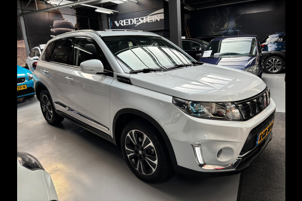 Suzuki Vitara 1.4 Boosterjet Style Smart Hybrid / PANO / Carplay