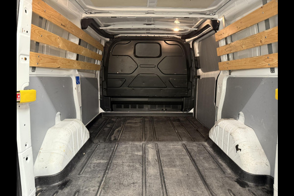 Ford Transit Custom 280 2.0 TDCI L1H1 Trend Automaat Navigatie DAB Parkeersensoren Airco Camera Carplay Trekhaak