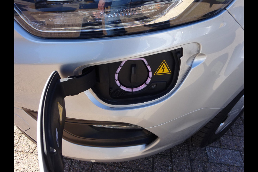 Ford Transit Custom 340 1.0 EcoBoost L1H1 PHEV Trend BENZINE HYBRIDE 500 KM Rijbereik