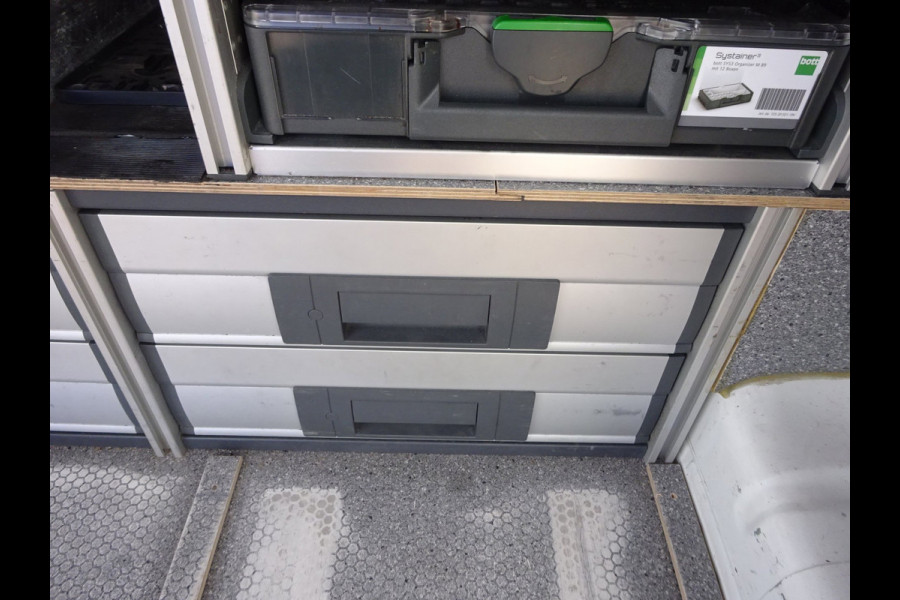 Volkswagen Caddy 2.0 TDI L2H1 VW MAXI DSG AUTOMAAT LAADRUIMTE INRICHTING AIRCO CRUISE NAVIGATIE