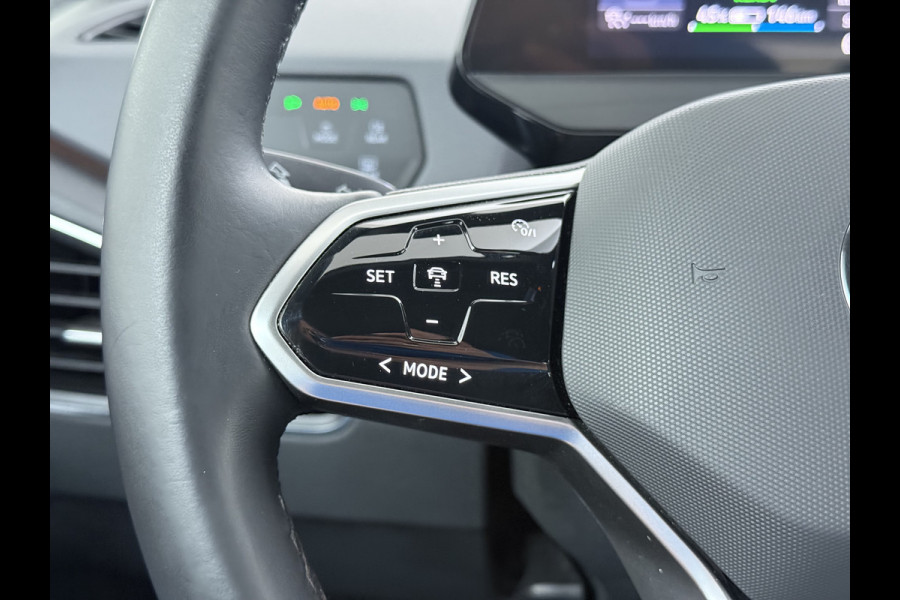 Volkswagen ID.3 First 58kWh SOH 94% Trekhaak Adap.Cruise AppConnect Navi Stoelverw. Pdc Dab Aut.Verlichting Bluetooth Ecc Isofix Led Elek.Ramen Verwarmbare Spiegels Org.NL-auto!