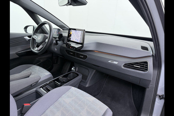 Volkswagen ID.3 First 58kWh SOH 94% Trekhaak Adap.Cruise AppConnect Navi Stoelverw. Pdc Dab Aut.Verlichting Bluetooth Ecc Isofix Led Elek.Ramen Verwarmbare Spiegels Org.NL-auto!