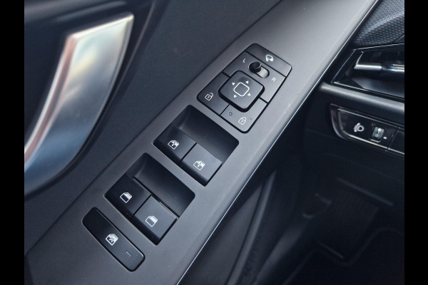 Kia Niro 1.6 GDi Hybrid DynamicLine Key-Less | Camera | Navi | Cruise | Android Auto / Apple Carplay |