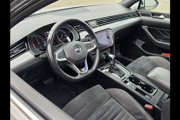 Volkswagen Passat Variant 1.4 TSI PHEV GTE Business Pano Stoel Massage Acc