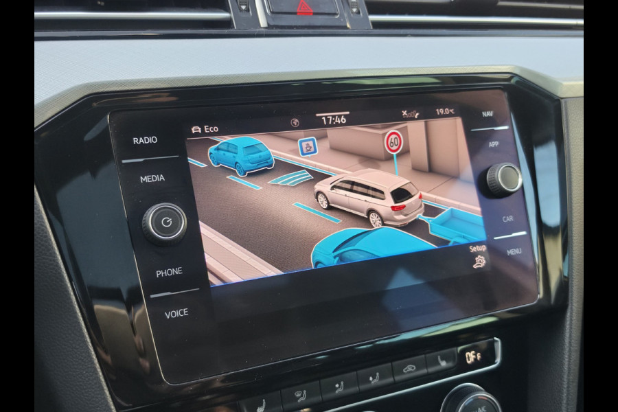 Volkswagen Passat Variant 1.4 TSI PHEV GTE Business Pano Stoel Massage Acc
