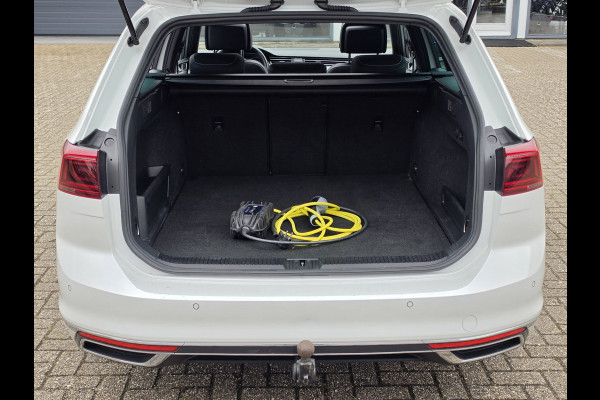 Volkswagen Passat Variant 1.4 TSI PHEV GTE Business Pano Stoel Massage Acc