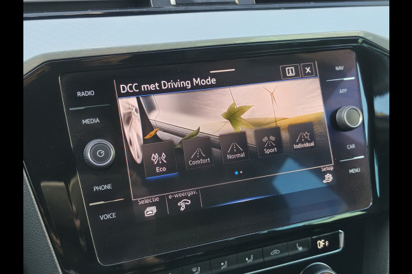 Volkswagen Passat Variant 1.4 TSI PHEV GTE Business Pano Stoel Massage Acc