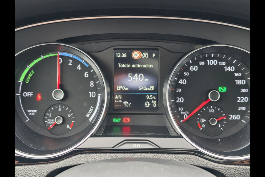Volkswagen Passat Variant 1.4 TSI PHEV GTE Business Pano Stoel Massage Acc
