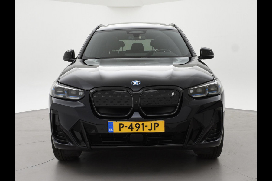 BMW iX3 M-SPORT HIGH EXECUTIVE 80 kWh + TREKHAAK | HEAD-UP | 360 CAMERA | PANORAMA | STUURVERWARMING