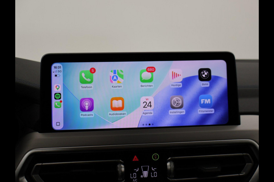 BMW iX3 M-SPORT HIGH EXECUTIVE 80 kWh + TREKHAAK | HEAD-UP | 360 CAMERA | PANORAMA | STUURVERWARMING