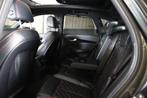 Audi Q5 55 TFSI e Quattro Competition SQ5 Look / RS Zetels / B &O / Acc / Memory / Leder / Pano / 360 Camera / Matrix / 22 Inch