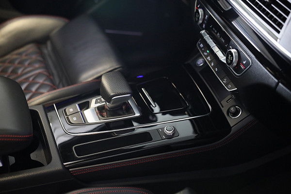 Audi Q5 55 TFSI e Quattro Competition SQ5 Look / RS Zetels / B &O / Acc / Memory / Leder / Pano / 360 Camera / Matrix / 22 Inch