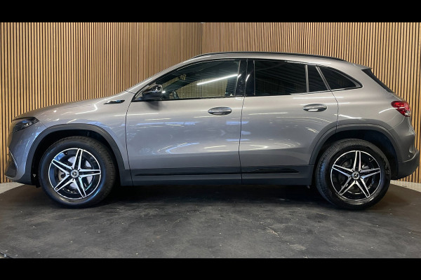 Mercedes-Benz EQA 250 Business Solution AMG 67 kWh|97% SOH|DIGITAL COCKPIT|CARPLAY|CAMERA|STOELVERWARMING|1/2 LEDER|NAP|NL-AUTO|