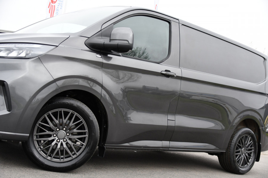 Ford Transit Custom 300 2.0 TDCI L1H1 Limited PB Edition Adaptieve Cruise, Camera, Carplay, LED, Stoelverwarming, 170pk, Automaat, Sensoren, Trekhaak, Sensoren, Uniek!