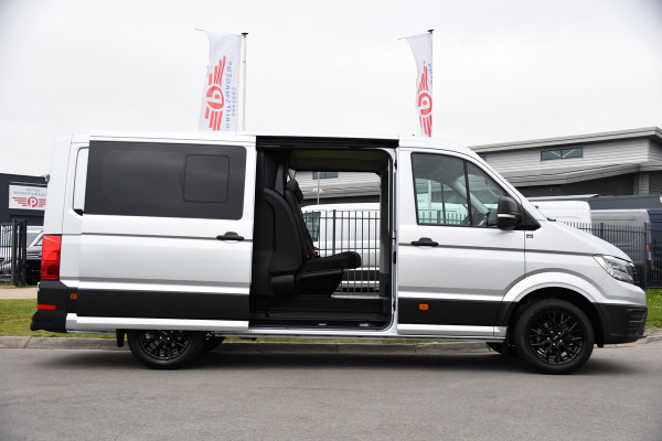 Volkswagen Crafter 35 2.0 TDI L3H2 DC Highline PB Edition Camera, Caplay, LED, 177pk, 2 x Schuifdeur, Clima, Multimedia, Voorruit verwarming, Automaat, Uniek!