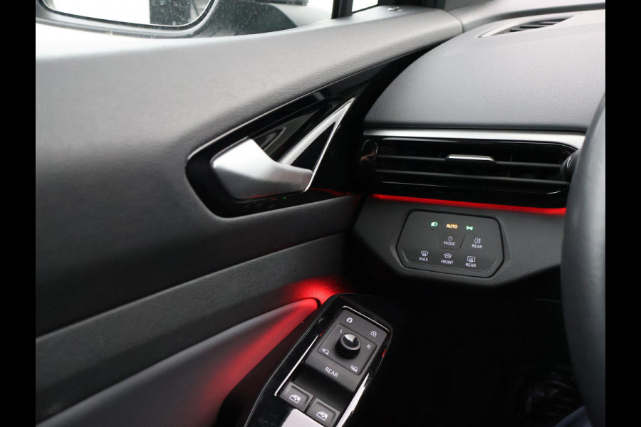 Volkswagen ID.4 PRO 77 kWh + ADAPTIVE CRUISE | STUURVERW. | STOELVERW. | SFEERVERLICHTING | DRAADLOZE CARPLAY