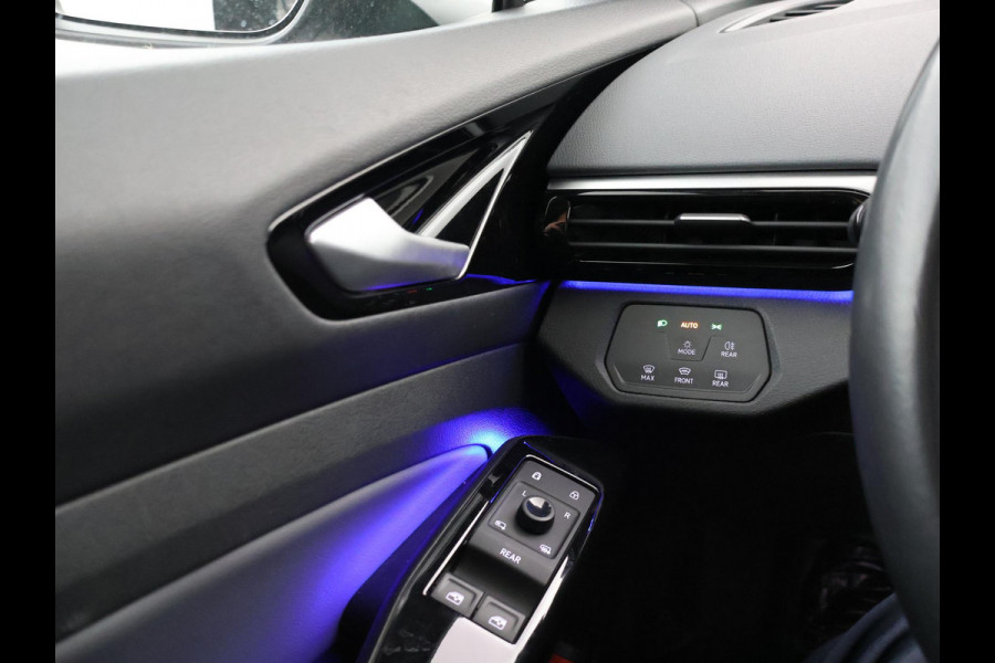 Volkswagen ID.4 PRO 77 kWh + ADAPTIVE CRUISE | STUURVERW. | STOELVERW. | SFEERVERLICHTING | DRAADLOZE CARPLAY